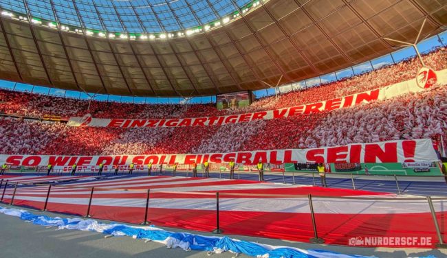 Auf vielen Weisen einzigartig: Die Fans des SC Freiburg beim DFB-Pokalfinale.